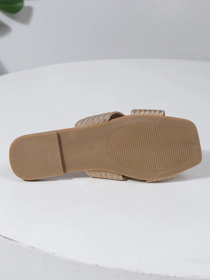 Sandales plates femme à bout ouvert avec bride strass, semelle souple